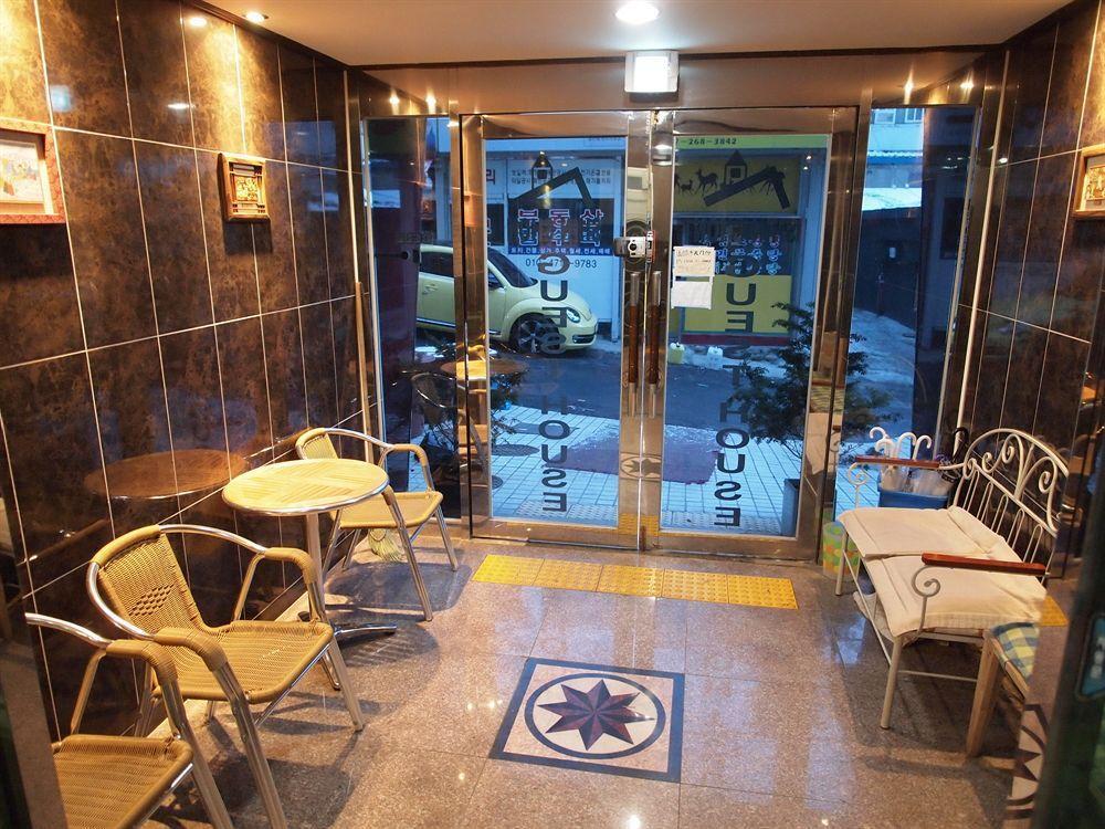 Shinchon Guest House Séoul Extérieur photo