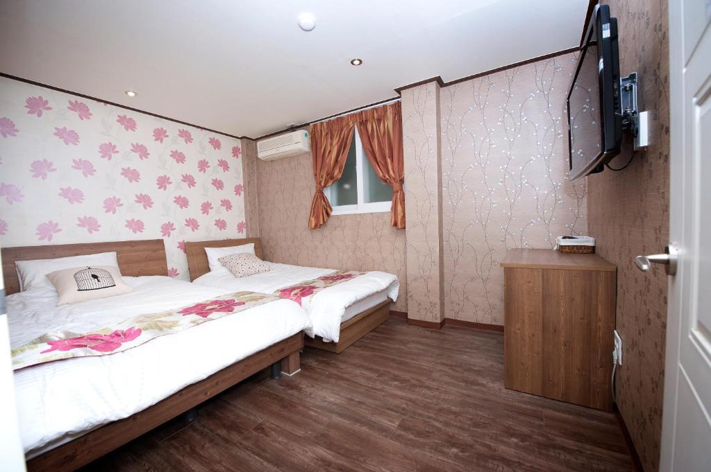 Shinchon Guest House Séoul Chambre photo